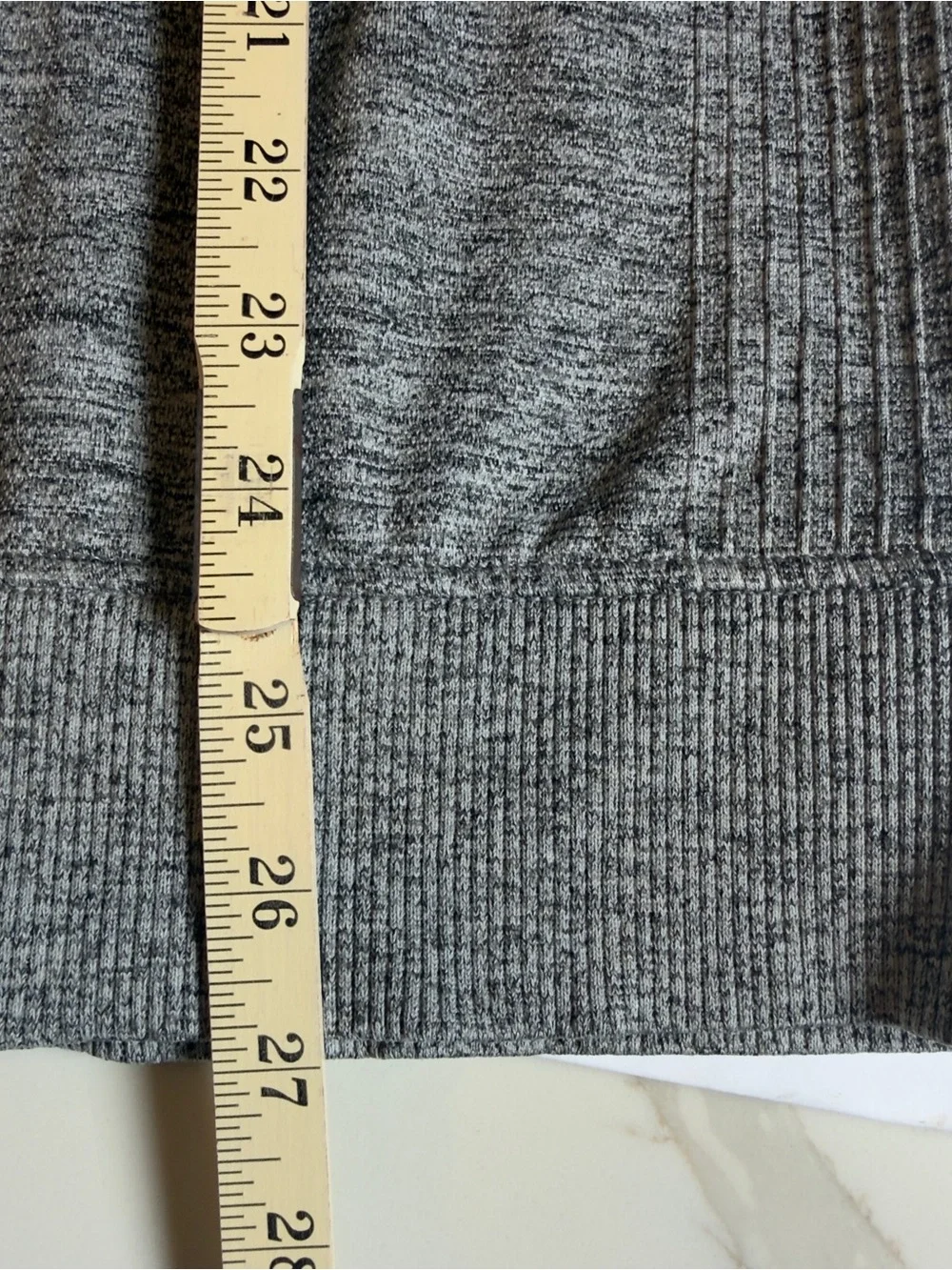 Lululemon Men's Engineered Warmth Half Zip Pullover - Gray - Size Medium